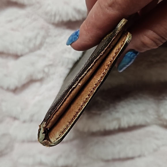 Louis Vuitton Monogram Card Holder Wallet - Picture 9 of 17